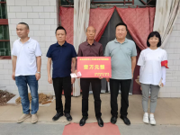 帮扶解困送关爱，温情传递暖兵心